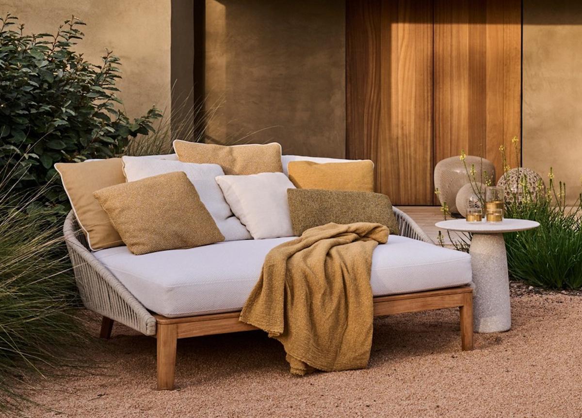 Tribu Mood Garden Lounge Bed