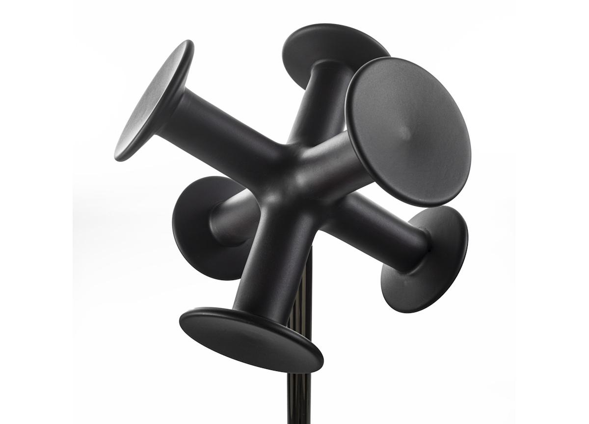 Porada Nodo Clothes Stand