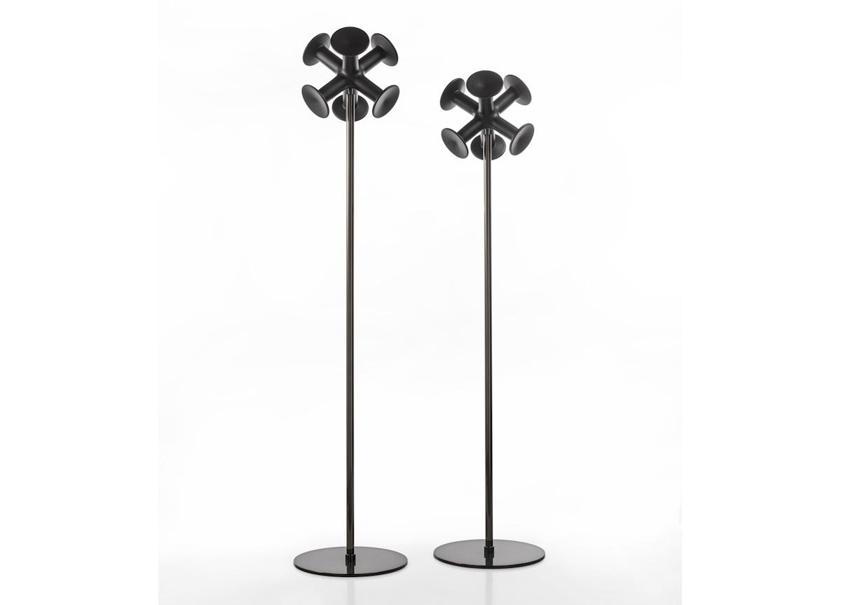 Porada Nodo Clothes Stand
