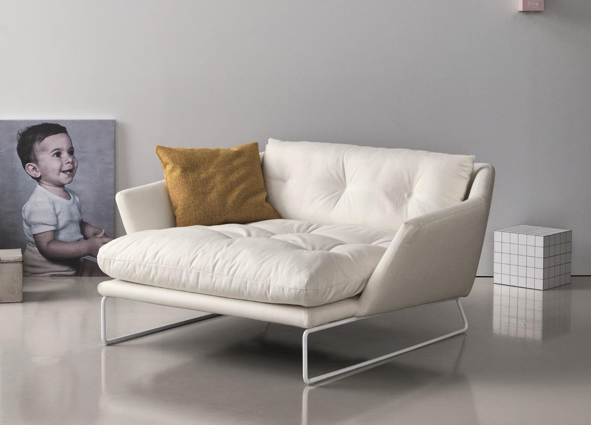 Saba New York Suite Armchair