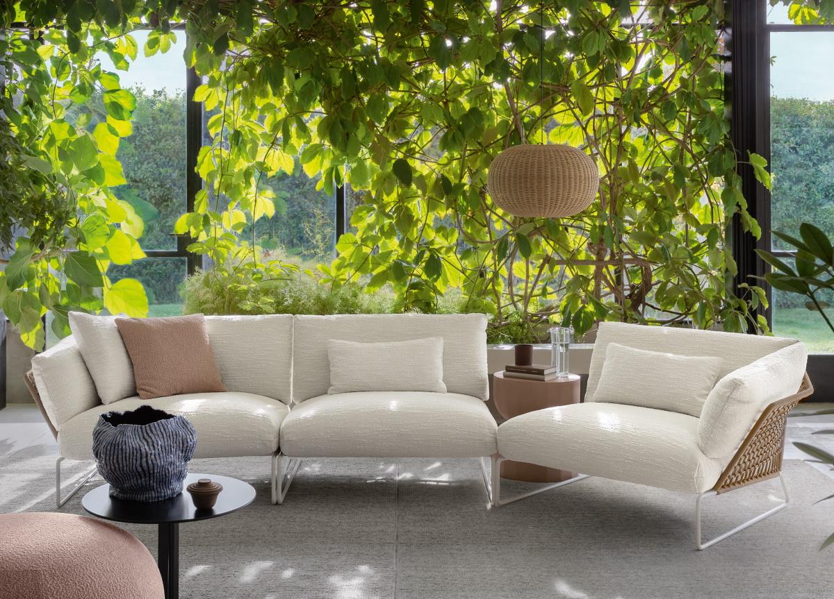 Saba New York Soleil Modular Garden Sofa