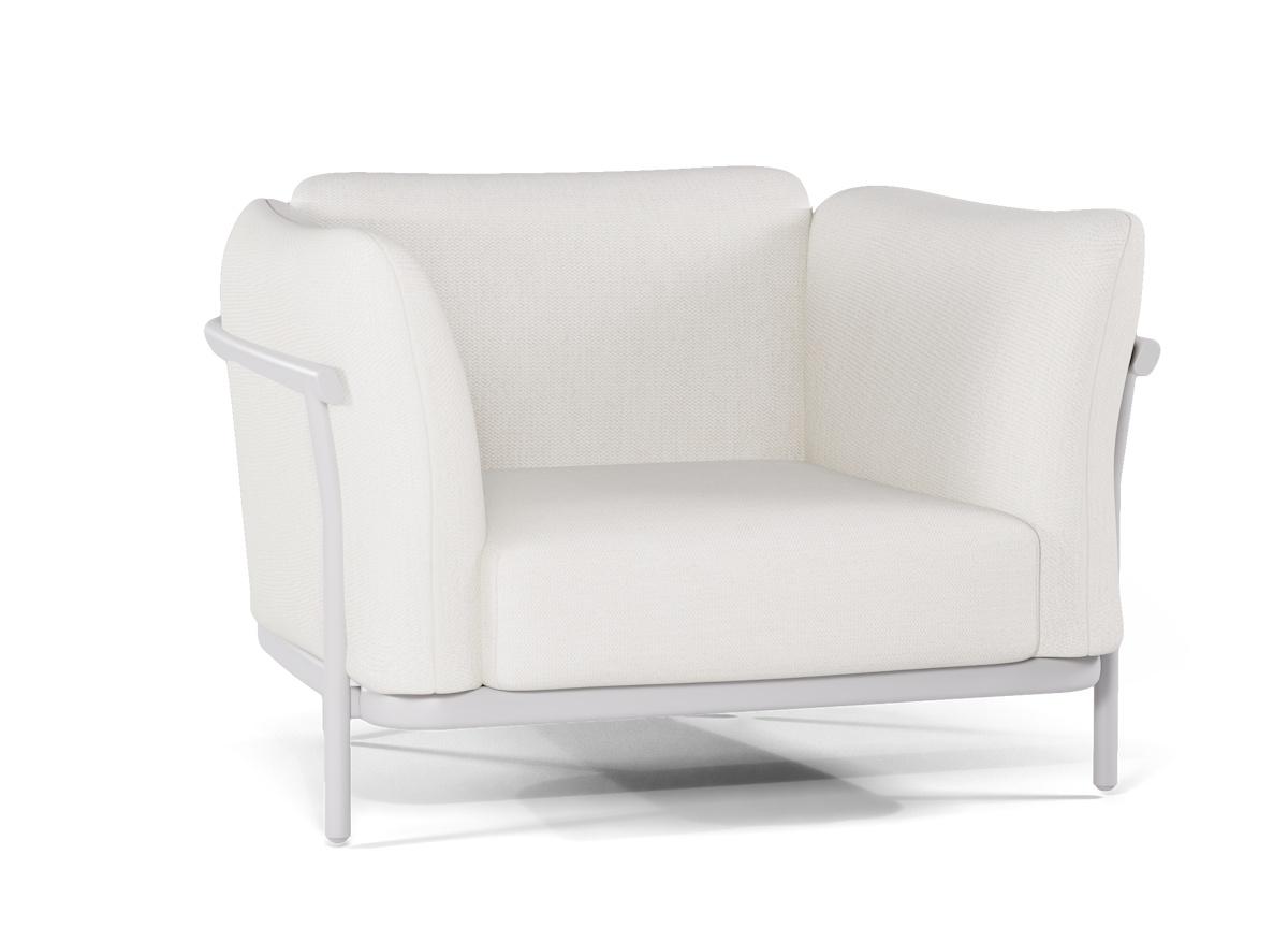 Manutti Nami Garden Lounge Chair