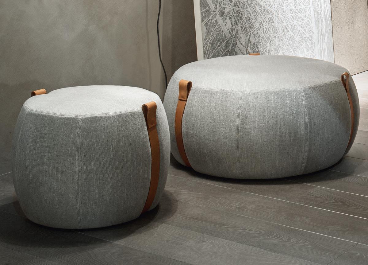 Lema Notch Pouf