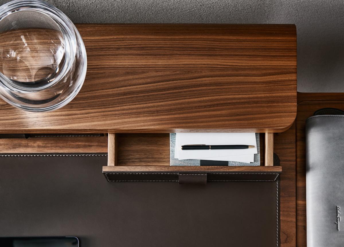 Molteni Note Desk