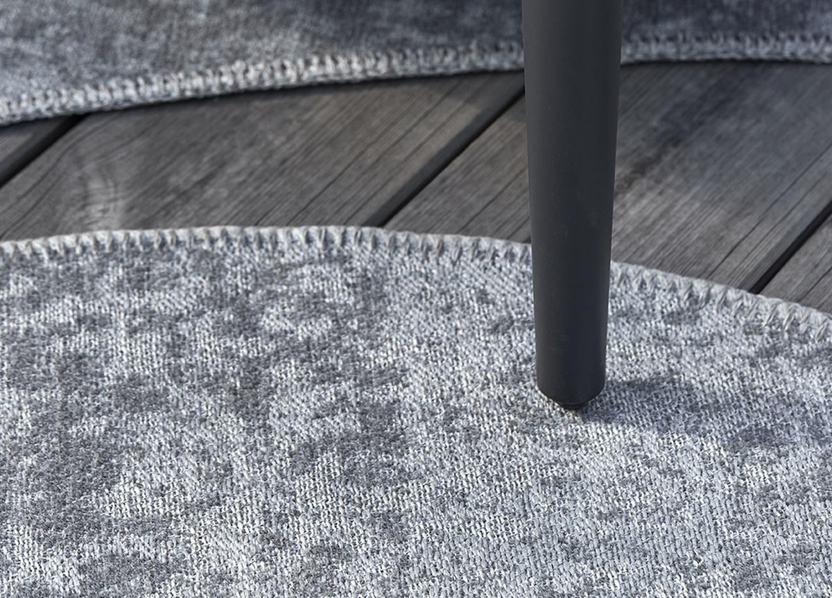 Manutti Nubo Outdoor Rug