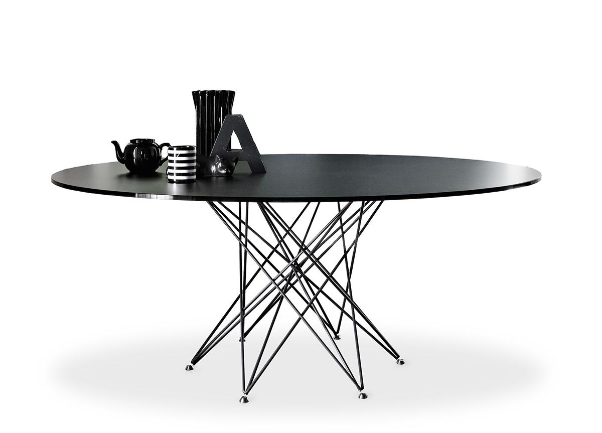 Bonaldo Octa Round Dining Table