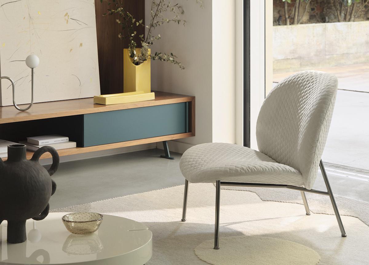 Saba Ola Armchair