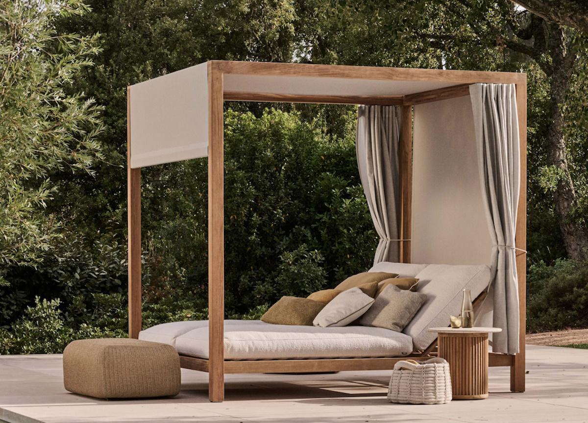 Tribu Pure Cabana Daybed