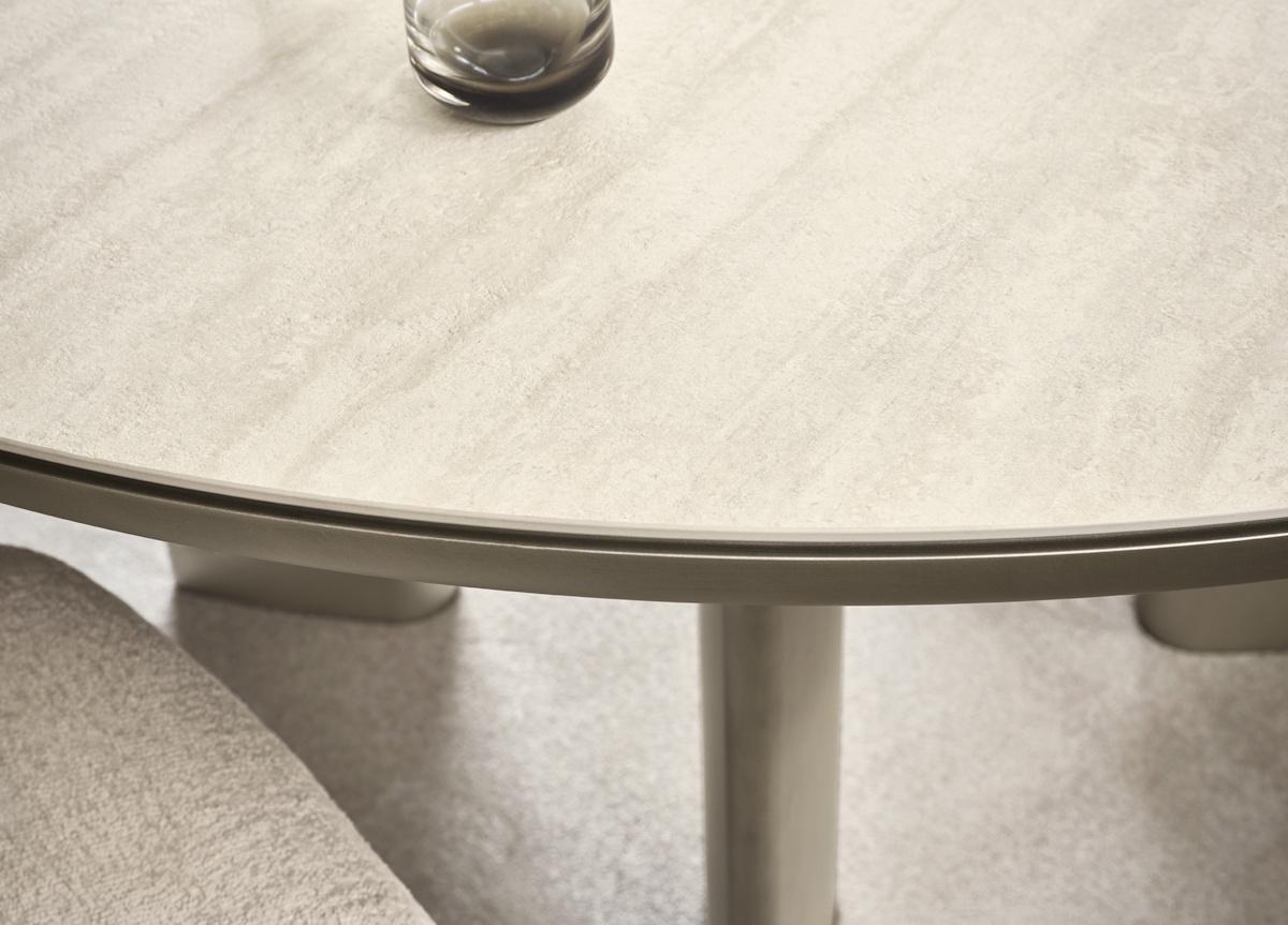 Calligaris Sandy Round Dining Table with Bevelled Ceramic Top