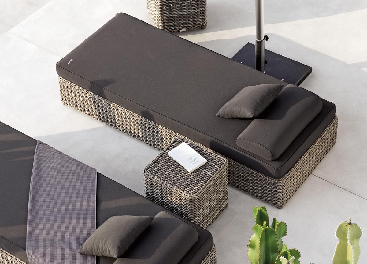 Manutti San Diego Sun Lounger - Now Discontinued