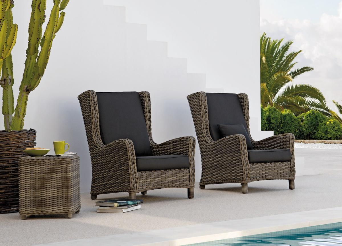 Manutti San Diego Footstool/Side Table - Now Discontinued