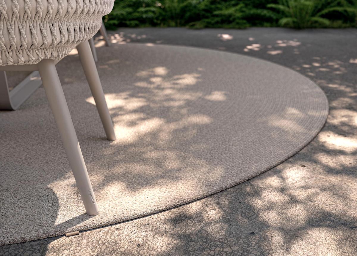 Manutti Solae Outdoor Rug