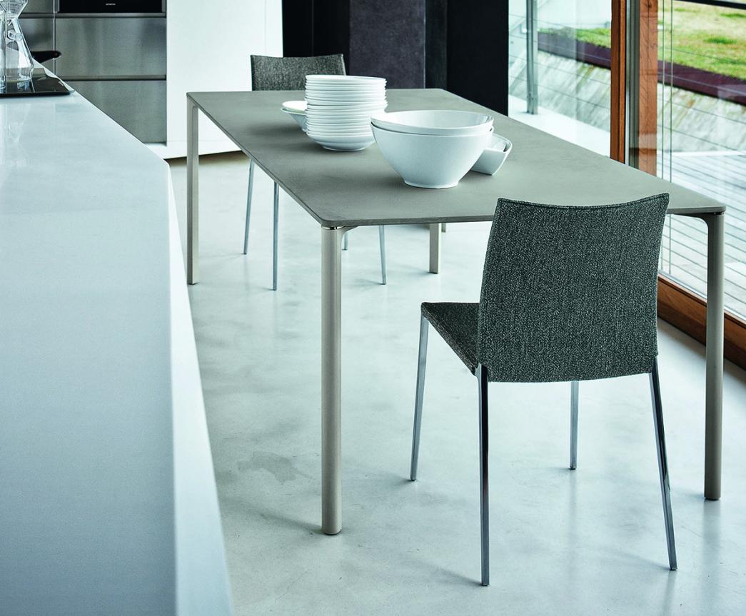 Zanotta Spillo Dining Table - Now Discontinued