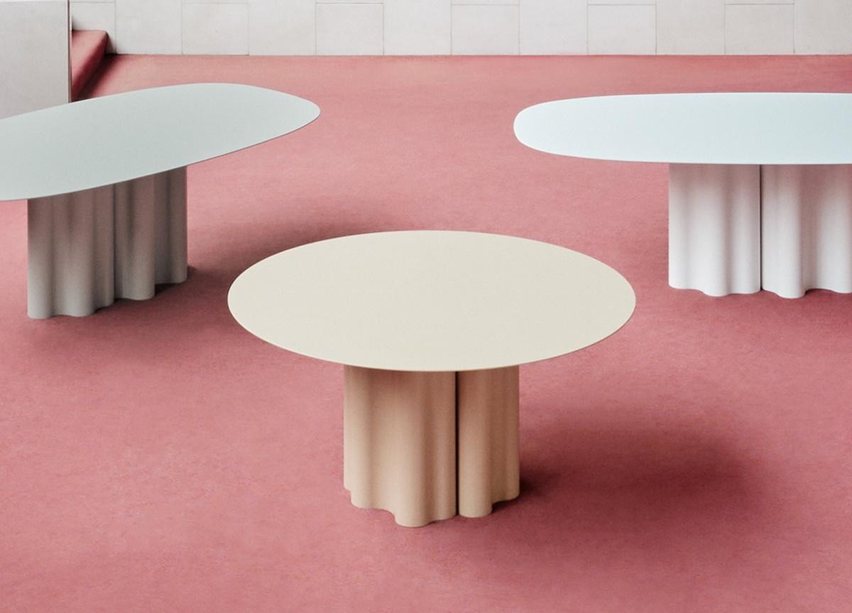 Saba Teatro Magico Round Dining Table