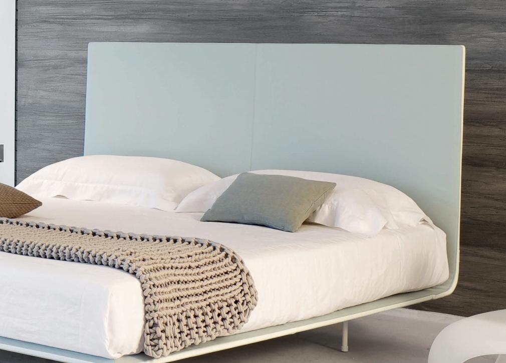 Slim king size bed on sale frame