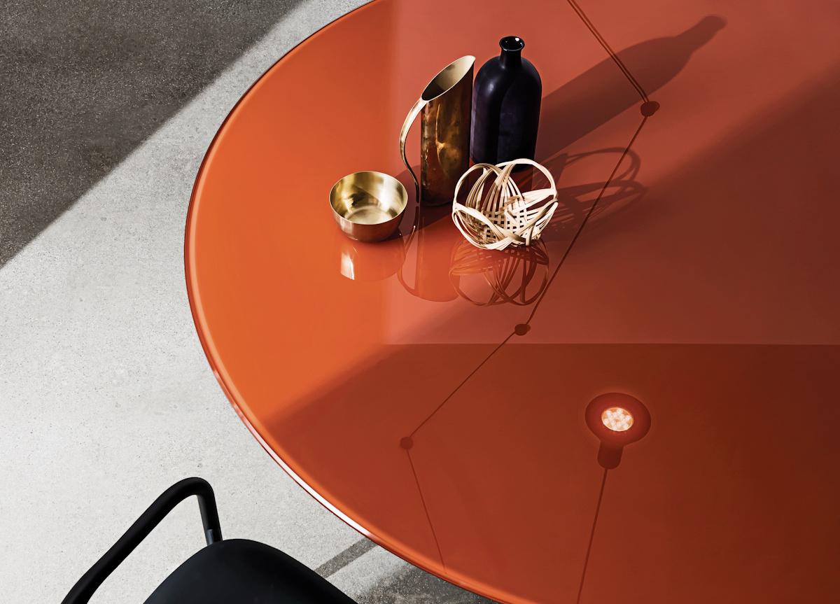 Sovet Italia Totem Round Dining Table