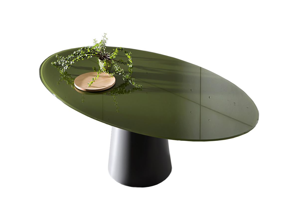 Sovet Italia Totem Oval Dining Table