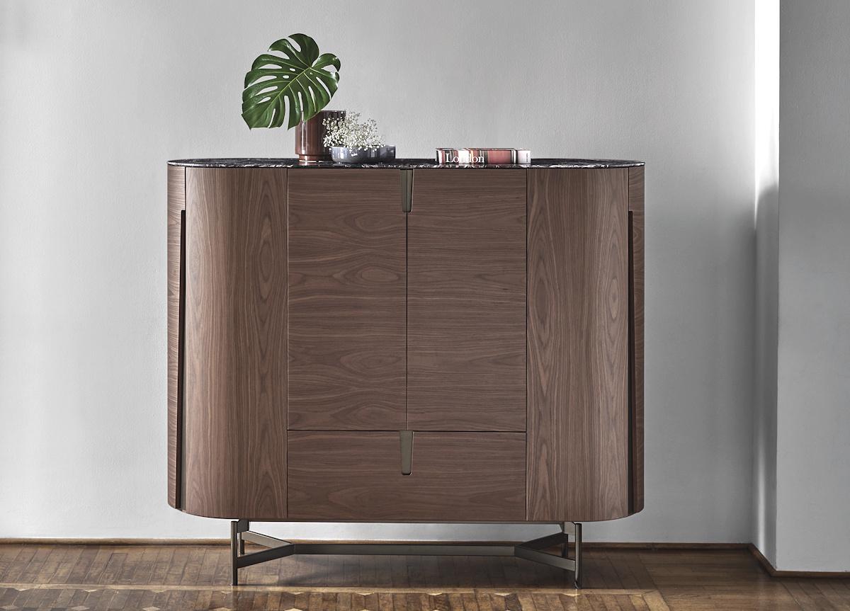 Porada Tysla Bar Cabinet