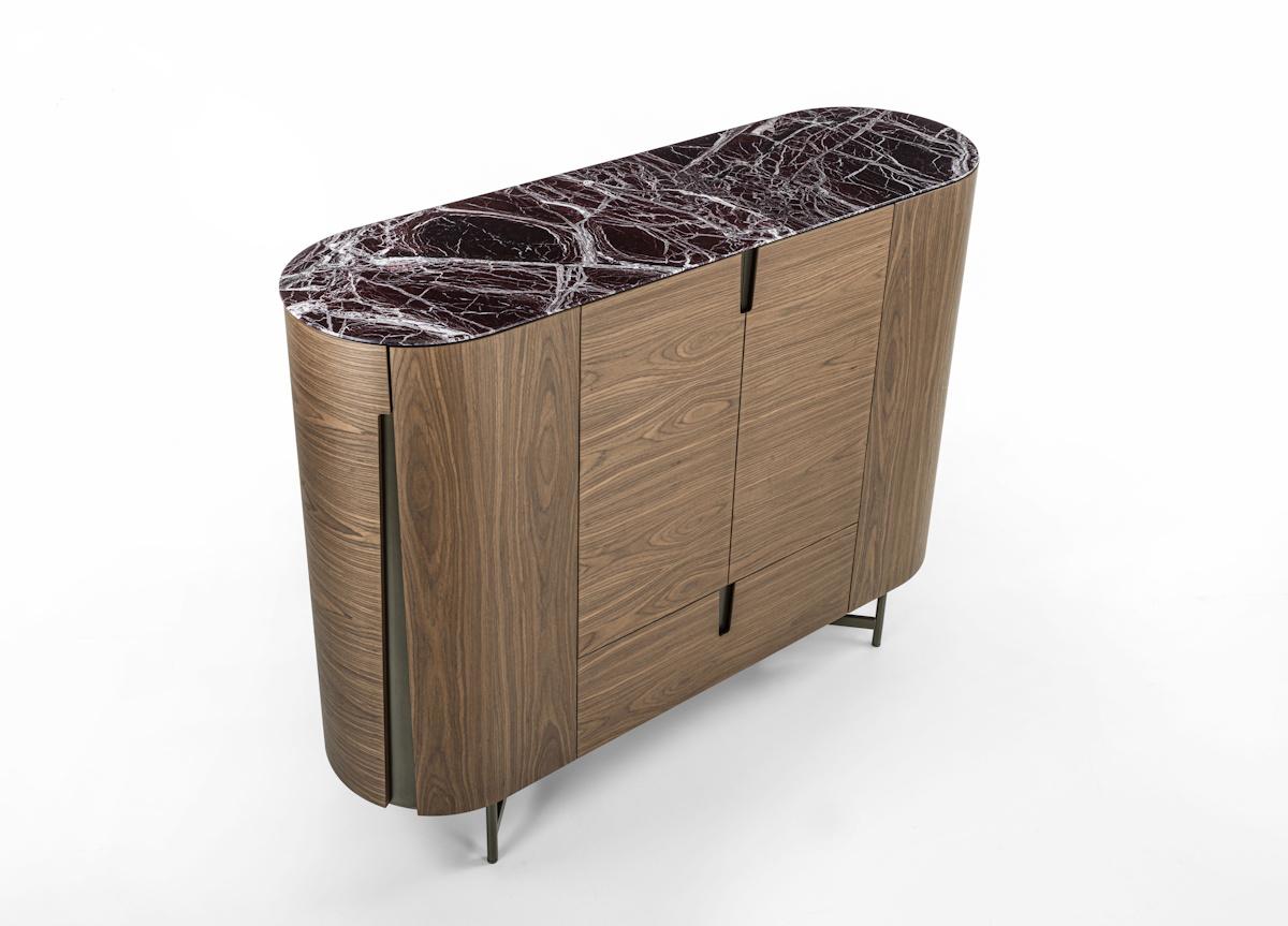 Porada Tysla Bar Cabinet
