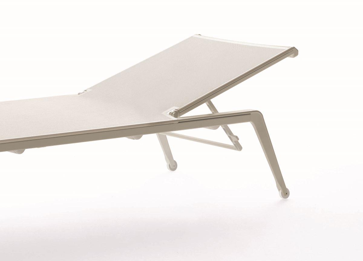 Ushuaia Garden Sun Lounger