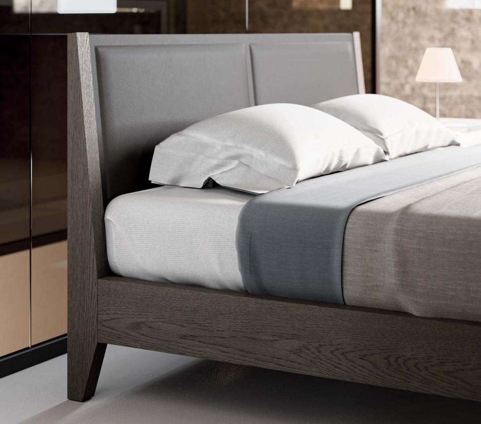 Jesse Vincent Storage Bed - Now Discontinued