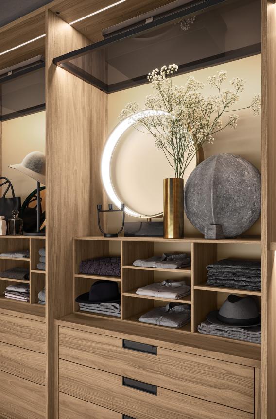 Vista Walk In Wardrobe