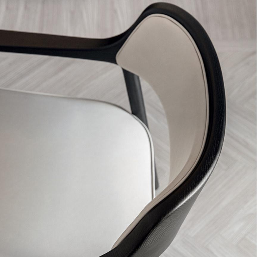 Molteni Walter Armchair