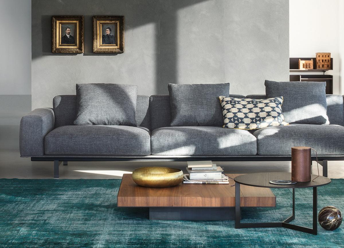 Lema Yard Sofa