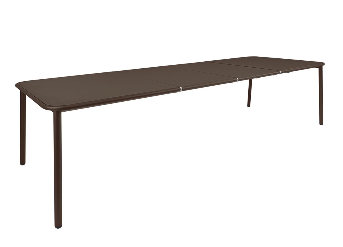 Emu Yard Extending Garden Table