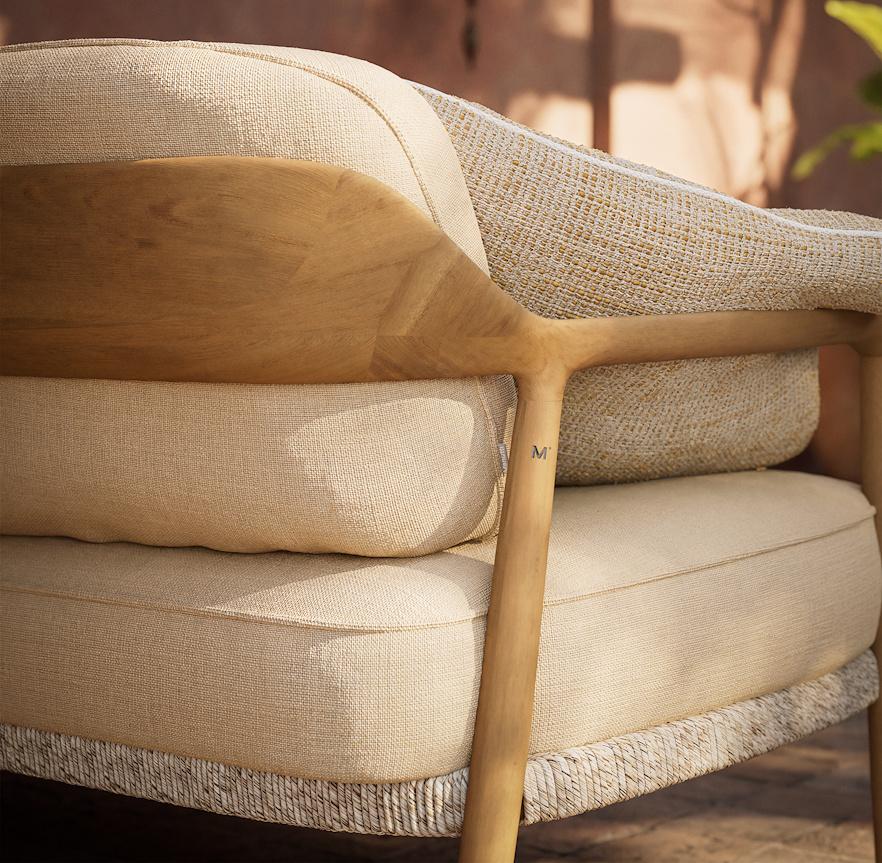 Manutti Yiko Garden Lounge Chair