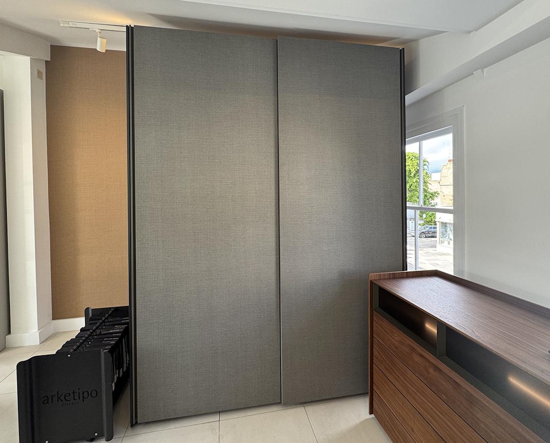 Molteni Gliss Master Quick Sliding Door Wardrobe - In Stock - Immediate Delivery