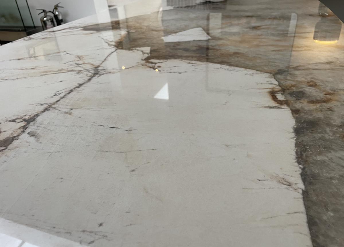Cattelan Italia Skorpio Keramik Table - Brand New - Immediate Delivery