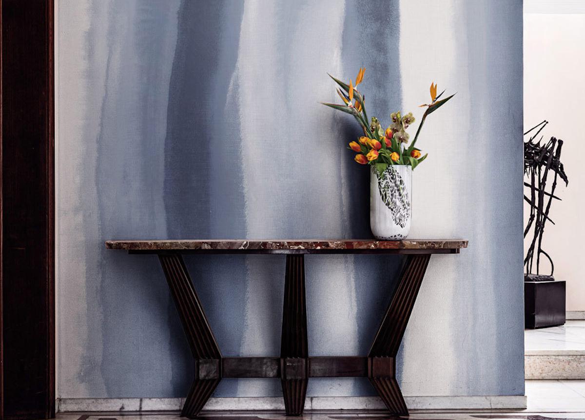 London Art Soft Stripe Clouds Wallpaper