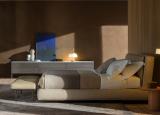 Molteni Aldgate Bed