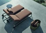 Molteni Guell Sun Lounger