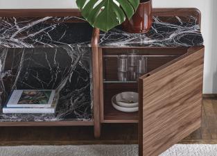 Porada Akeru Sideboard