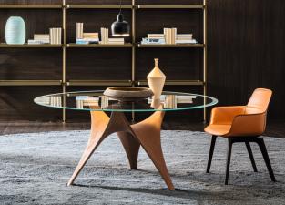 Molteni Arc Dining Table