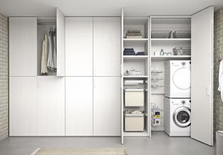 Utilita Service Wardrobe