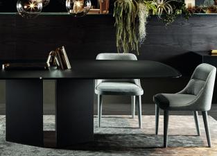 Gallotti & Radice Eyl Dining Table