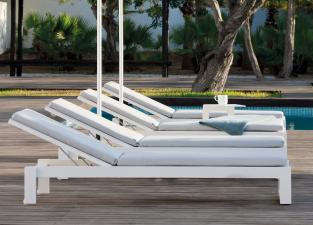 Manutti Fuse Sun Lounger