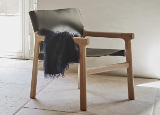 Pianca Fushimi Lounge Chair