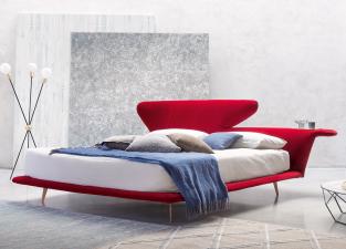 Bonaldo Lovy Bed