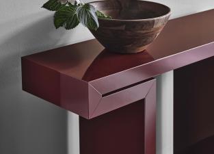 Porada Miyabi Brillo Console Table