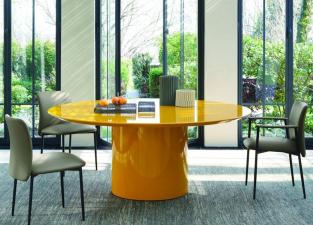 Frag Myon Dining Table