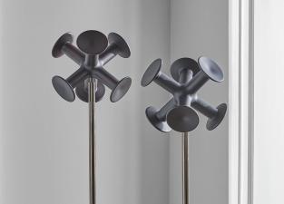 Porada Nodo Clothes Stand