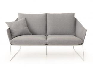 Saba New York Garden Sofa