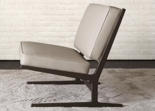 Molteni Paula Armchair