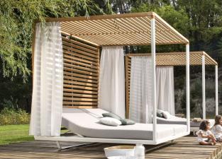 Tribu Pavilion Garden Daybed in Teak