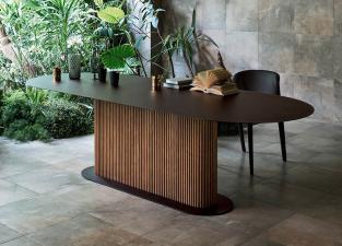 DaFre Rigadin Dining Table