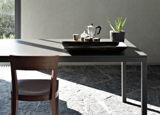 Lema Sosia Dining Table